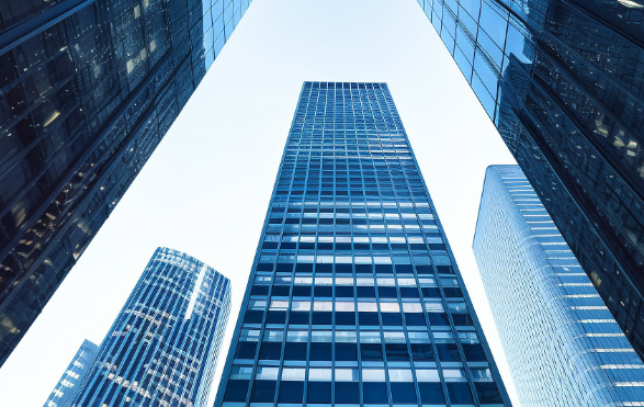 企业信息化外包服务商如何选择：软件开发与网络技术部署指南
